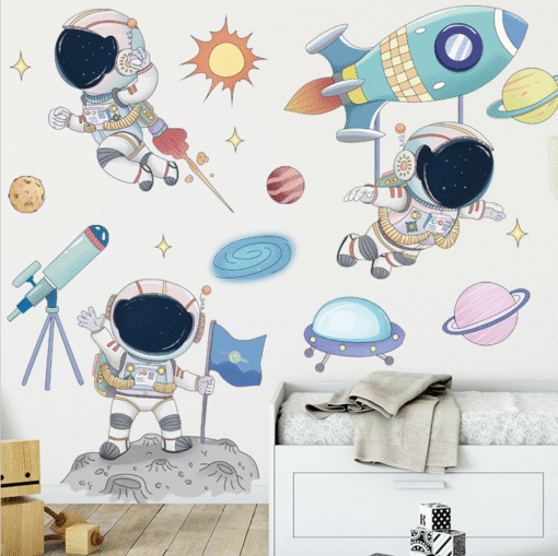 Decal Dán Tường Phi Hành Gia Bay Lượn – Trang Trí Phòng Bé Chủ Đề Không Gian Vũ Trụ - Hình ảnh 2